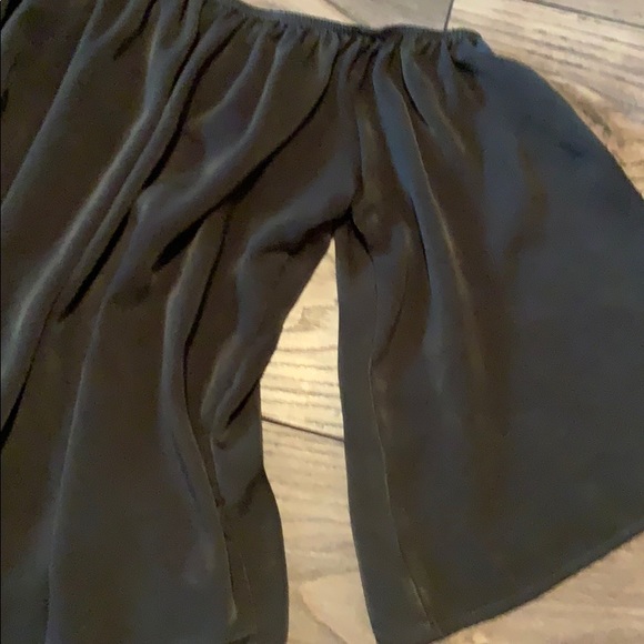 Silky Off the Shoulder Top - Picture 7 of 8